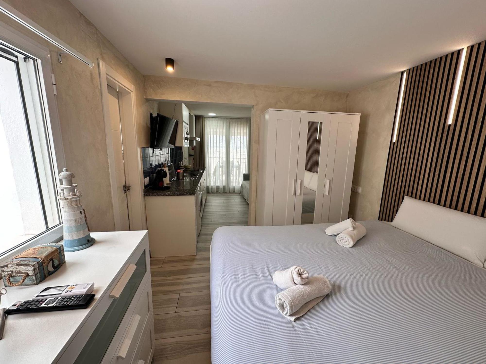 Playa Carihuela Apartamentos El Carmen Torremolinos Exterior photo